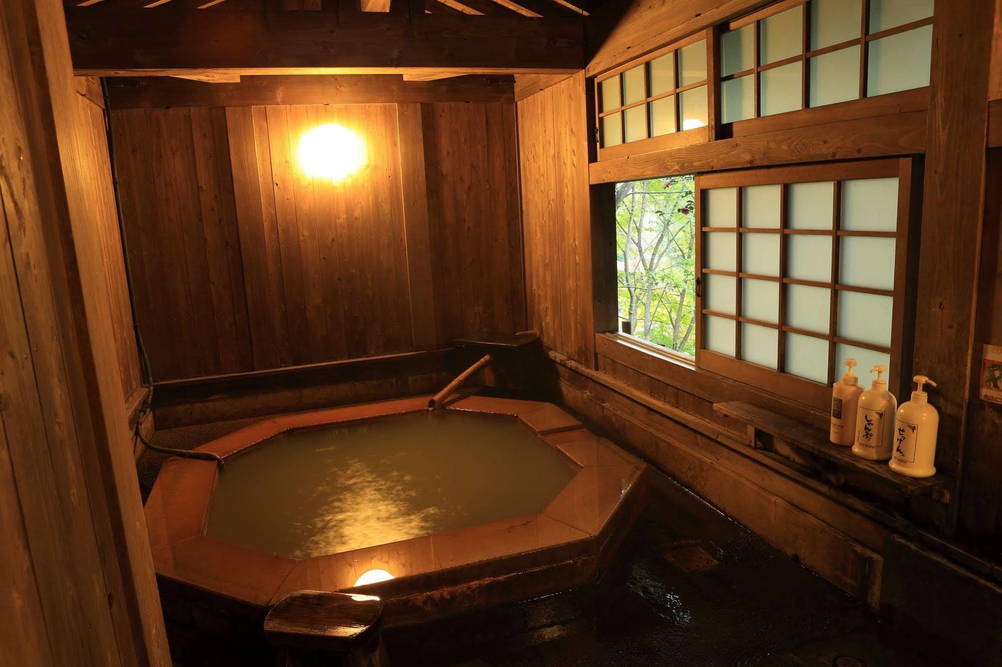 Ryokan Wakaba Minamioguni Kültér fotó